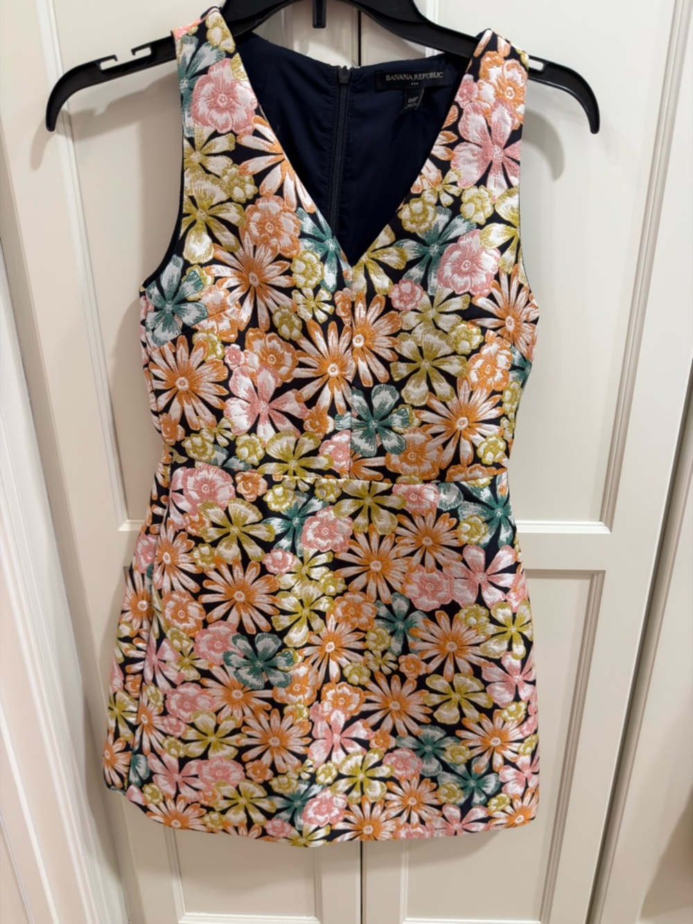 Banana Republic Floral Brocade V-Neck Dress in Black, Peach, Yellow & Teal, 00P